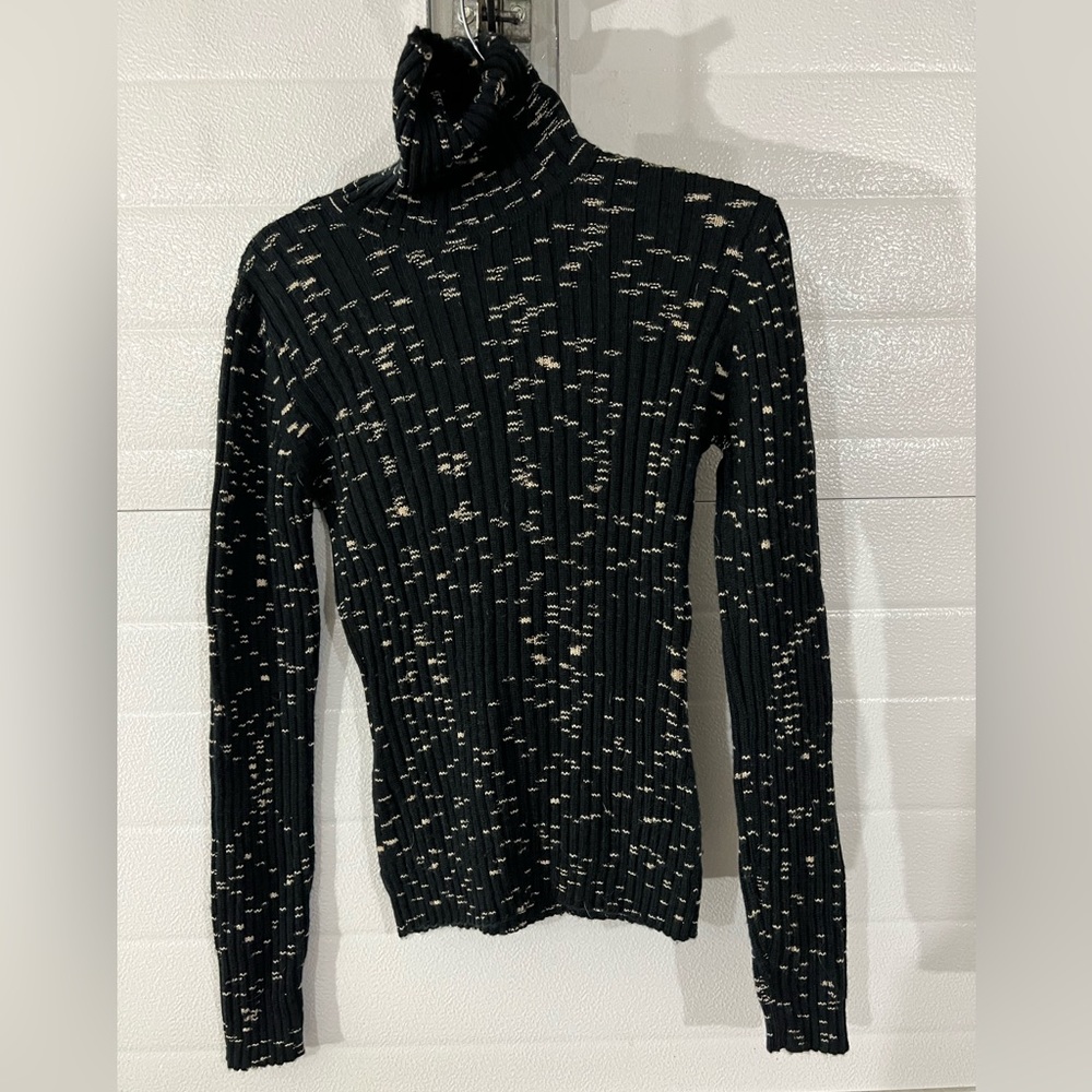 Kilkenny the art of dressing wool turtleneck sweater size small